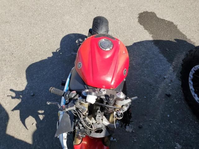 2002 Yamaha R1