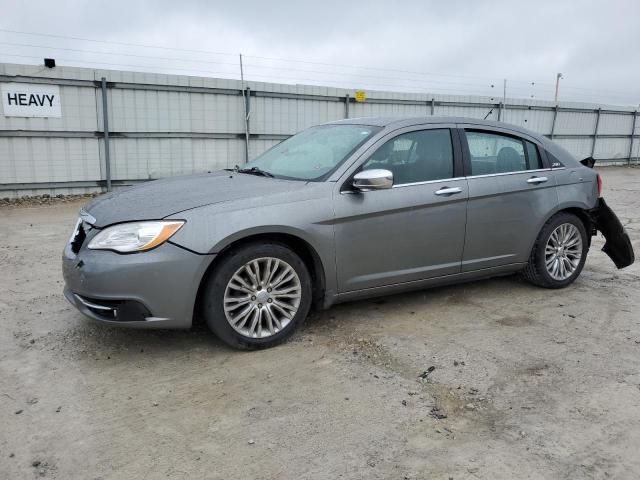 2013 Chrysler 200 Limited