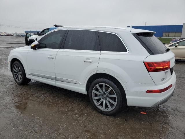 2019 Audi Q7 Premium Plus