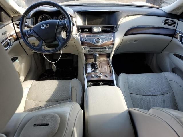 2012 Infiniti M56 X