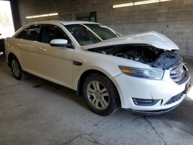 2015 Ford Taurus SEL