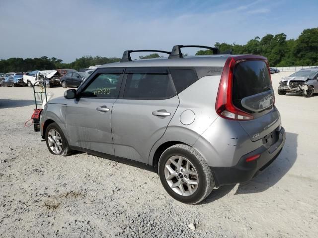 2022 KIA Soul LX