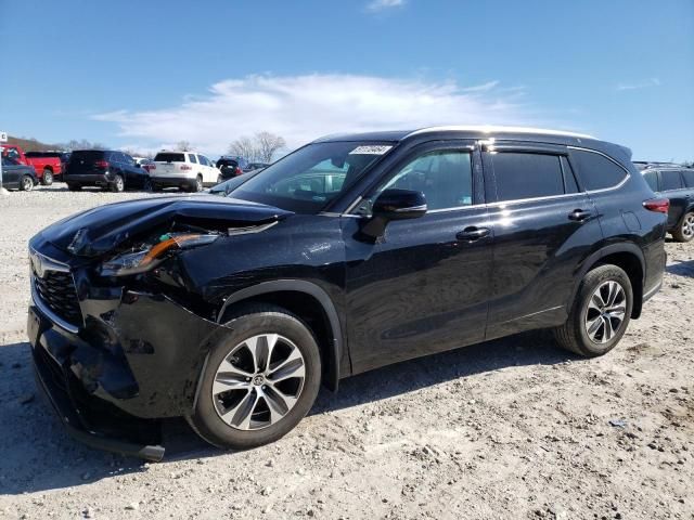 2020 Toyota Highlander XLE