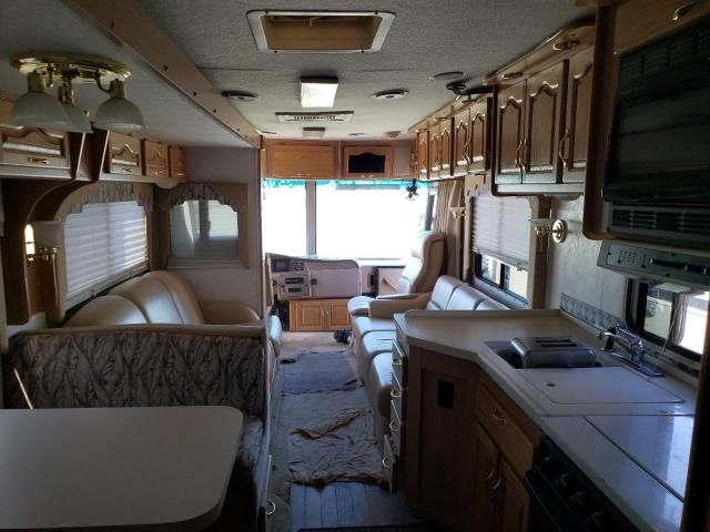 2000 Georgie Boy 2000 Freightliner Chassis X Line Motor Home