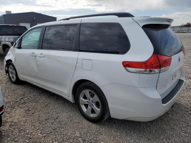 2011 Toyota Sienna LE