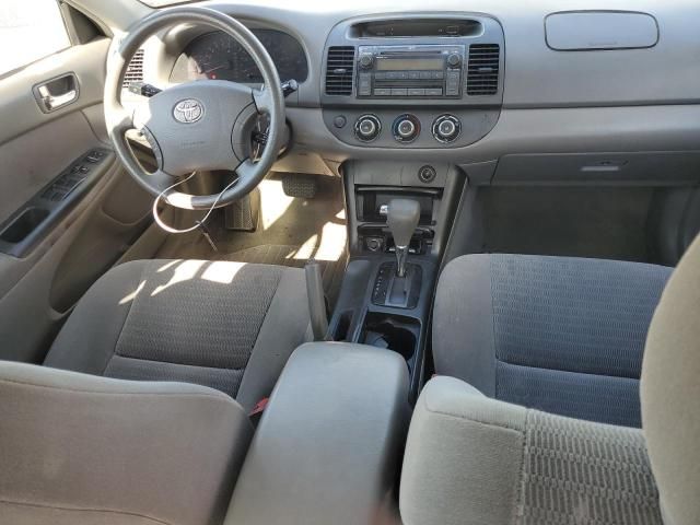 2005 Toyota Camry LE