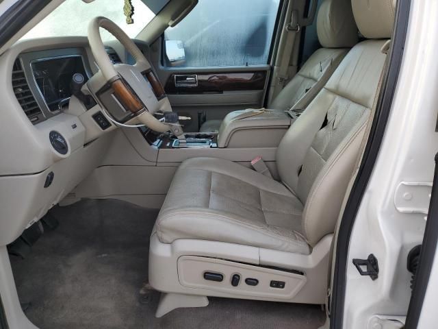 2014 Lincoln Navigator L