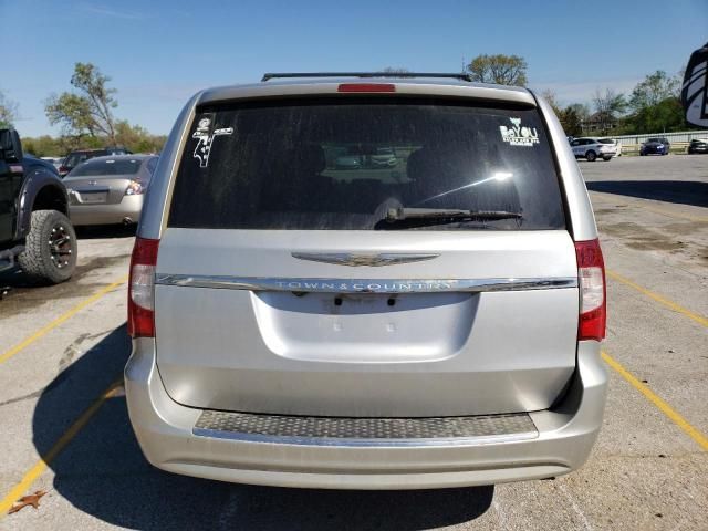 2012 Chrysler Town & Country Touring