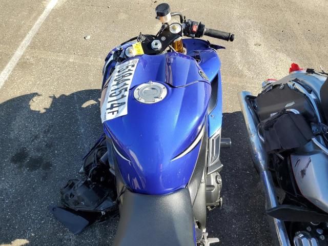 2006 Yamaha YZFR1