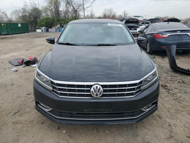 2016 Volkswagen Passat SE