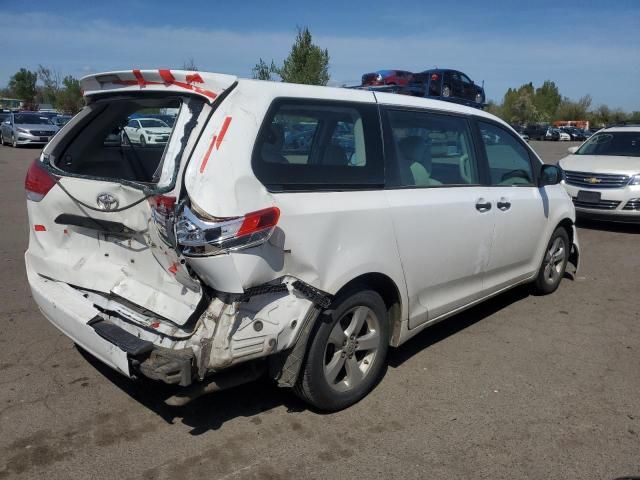 2012 Toyota Sienna