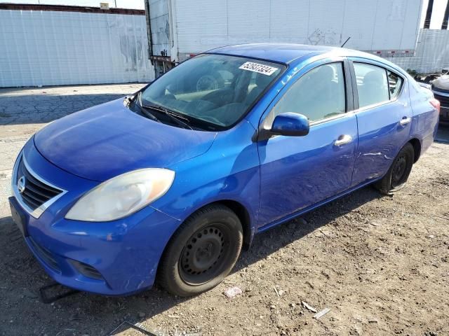 2013 Nissan Versa S