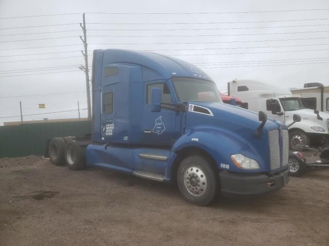 2018 Kenworth Construction T680