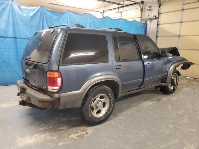 2000 Ford Explorer XLT