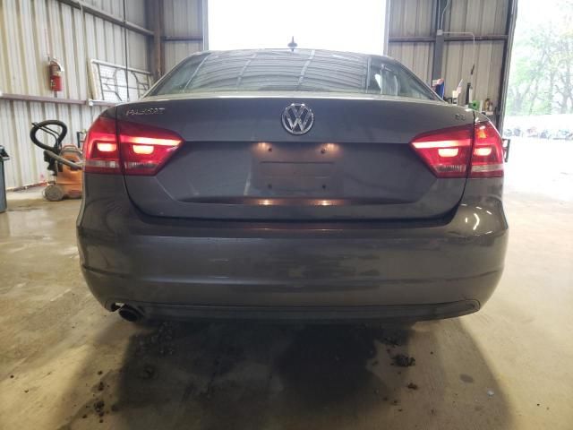 2013 Volkswagen Passat SE