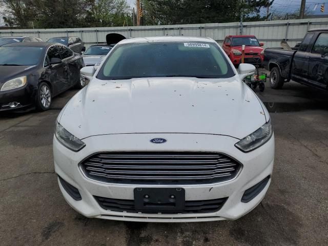 2013 Ford Fusion SE