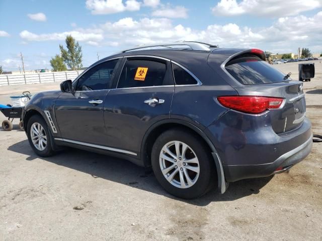 2011 Infiniti FX35