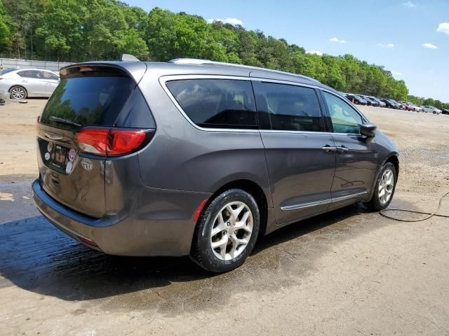 2017 Chrysler Pacifica Touring L Plus