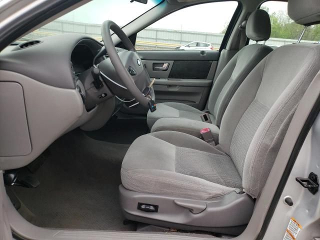 2003 Ford Taurus SE