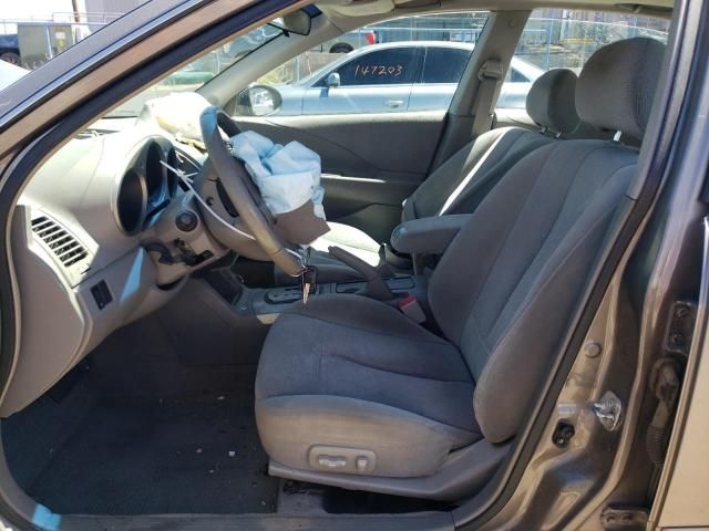 2003 Nissan Altima Base