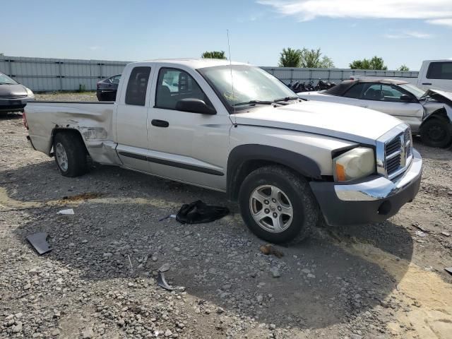 2005 Dodge Dakota SLT