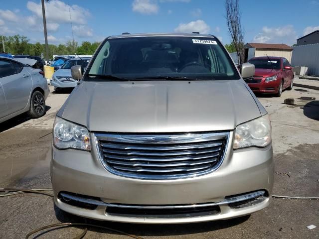 2012 Chrysler Town & Country Touring