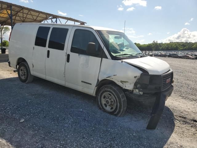 2004 GMC Savana G2500