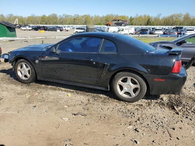 2004 Ford Mustang