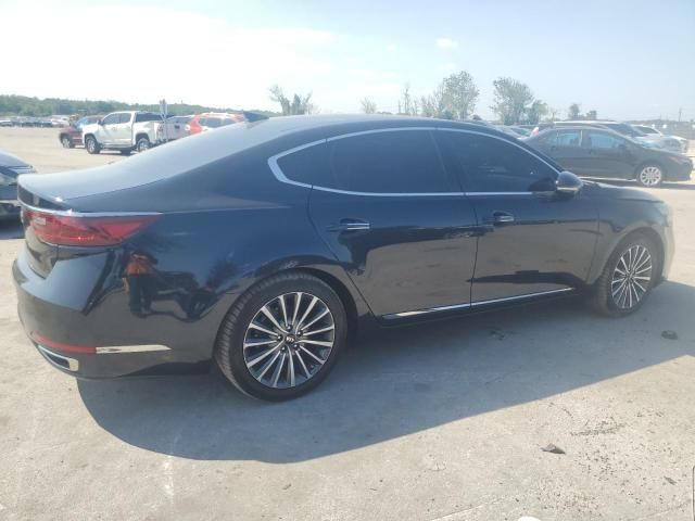 2017 KIA Cadenza Premium