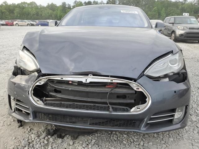 2014 Tesla Model S