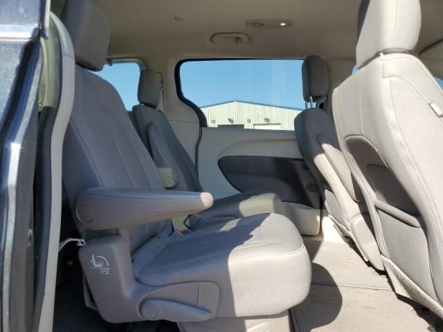 2017 Chrysler Pacifica LX