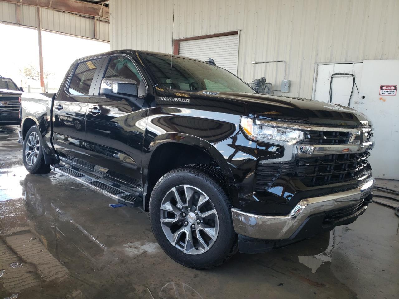 2023 Chevrolet Silverado C1500 lt