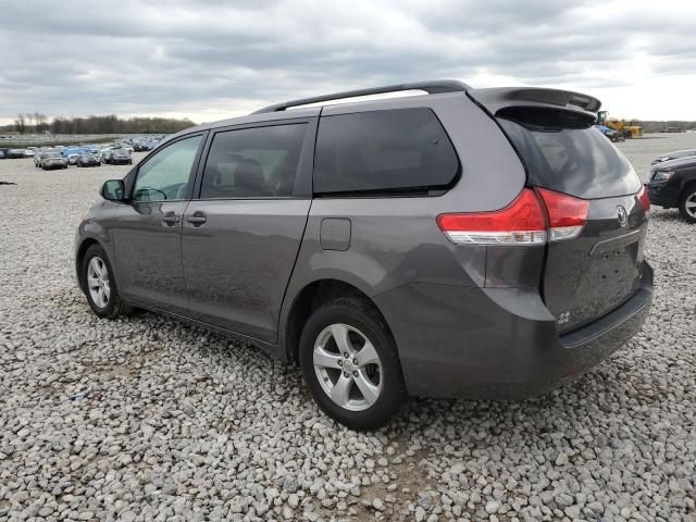 2013 Toyota Sienna LE