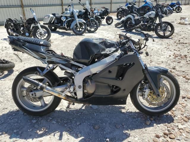 2005 Kawasaki ZX600 J1