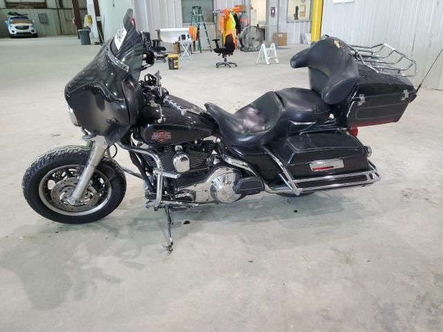 2004 Harley-Davidson Flhtci