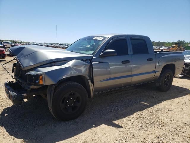 2005 Dodge Dakota Quattro