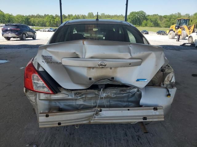 2013 Nissan Versa S