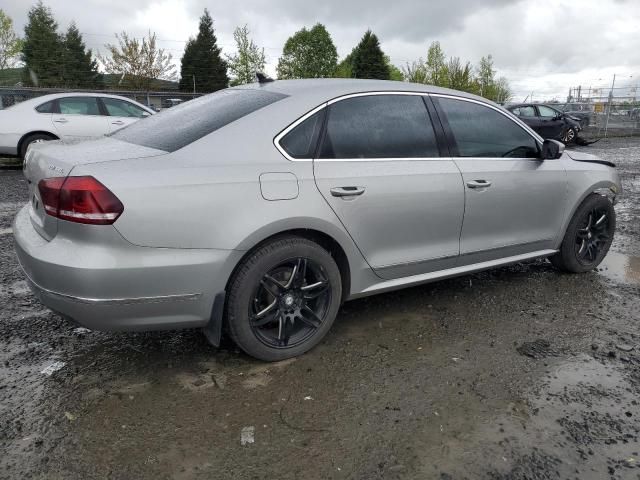 2013 Volkswagen Passat SEL