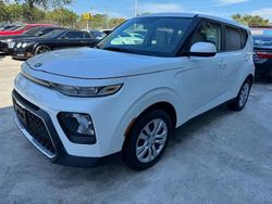 Vehiculos salvage en venta de Copart Opa Locka, FL: 2020 KIA Soul LX