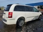 2010 Chrysler Town & Country Touring