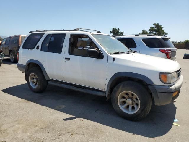 1996 Nissan Pathfinder LE