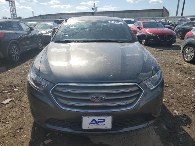 2019 Ford Taurus SEL