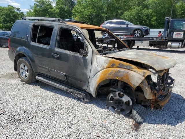 2007 Nissan Pathfinder LE