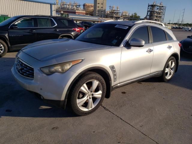 2011 Infiniti FX35