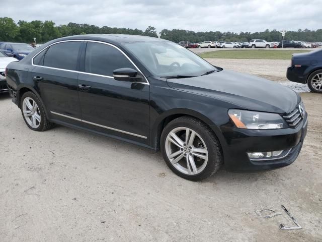 2013 Volkswagen Passat SEL