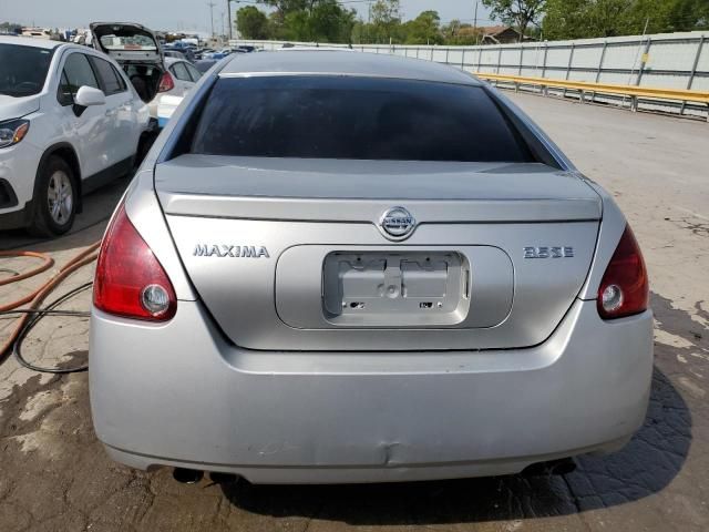 2004 Nissan Maxima SE