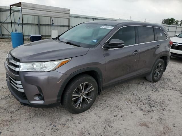 2019 Toyota Highlander LE