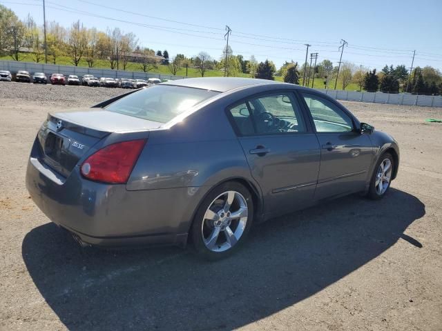 2005 Nissan Maxima SE