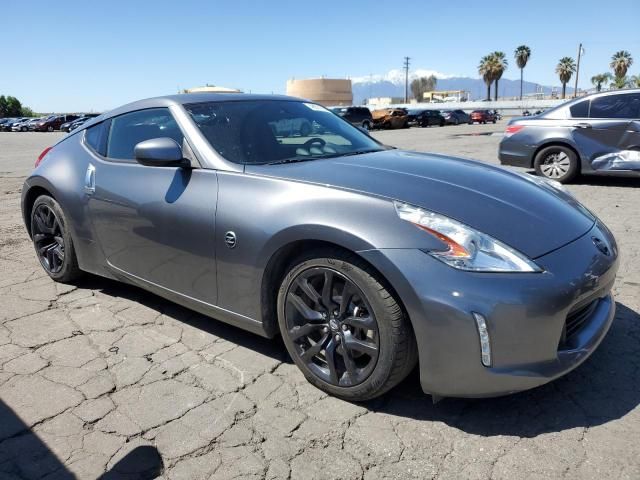 2017 Nissan 370Z Base