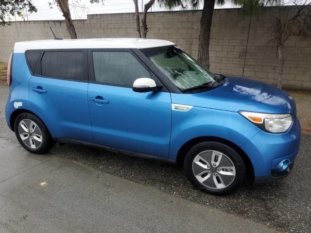 2017 KIA Soul EV +